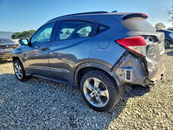 3CZRU5H50KM702905 2019 HONDA HR-V - Image 2