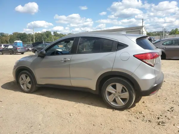 3CZRU5H50KM710633 2019 HONDA HR-V - Image 2