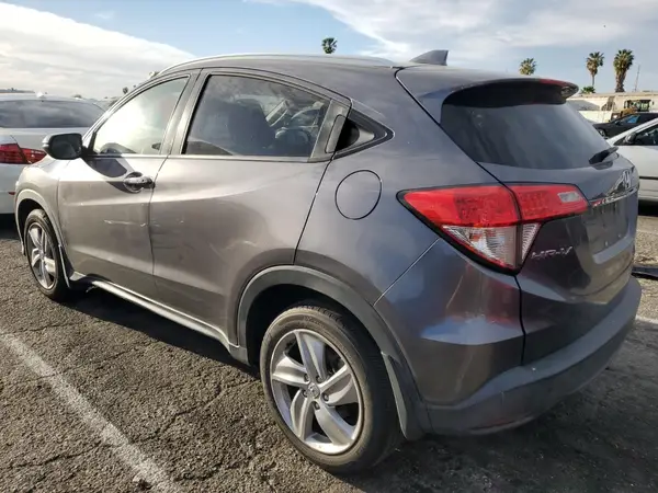3CZRU5H50KM710647 2019 HONDA HR-V - Image 2