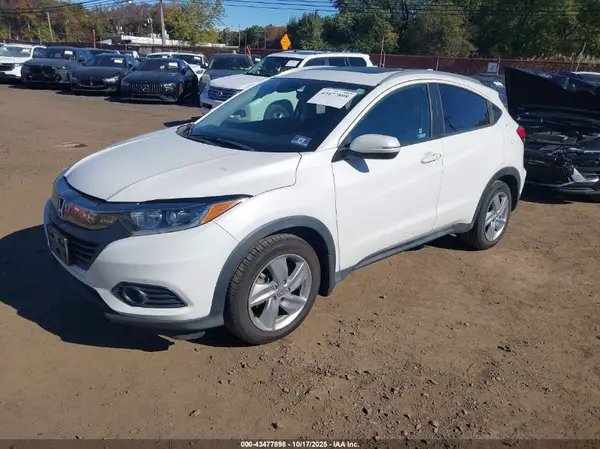 3CZRU5H50KM714133 2019 HONDA HR-V - Image 2