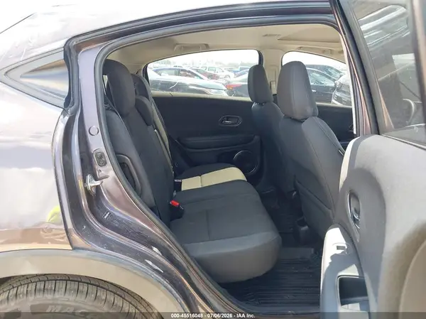 3CZRU5H50KM714973 2019 HONDA HR-V - Image 8