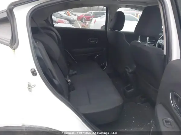 3CZRU5H51GM102451 2016 HONDA HR-V - Image 8