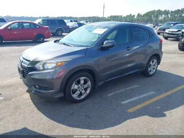 3CZRU5H51GM706095 2016 HONDA HR-V - Image 2