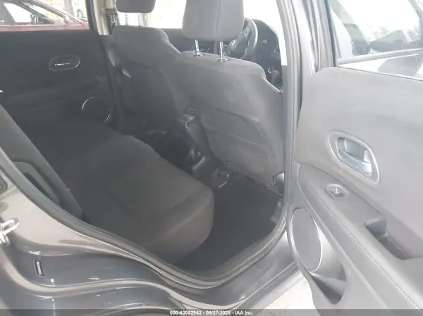 3CZRU5H51GM710986 2016 HONDA HR-V - Image 8