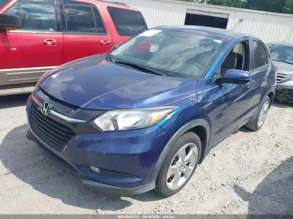 3CZRU5H51GM734009 2016 HONDA HR-V - Image 2