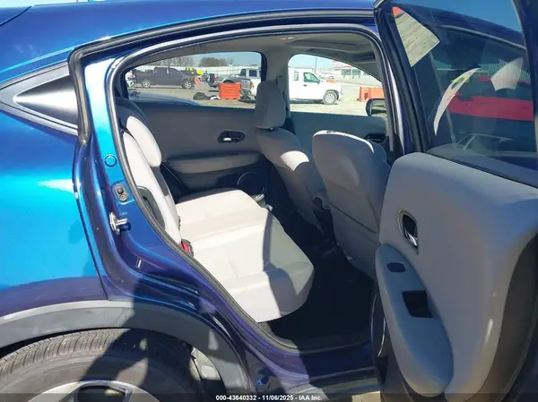 3CZRU5H51GM737184 2016 HONDA HR-V - Image 8