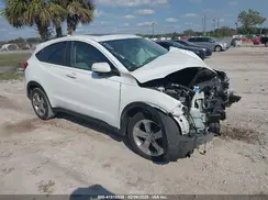 3CZRU5H51GM744880 2016 HONDA HR-V