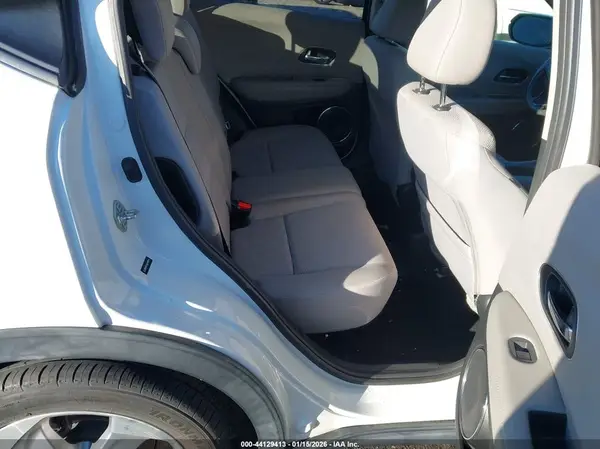3CZRU5H51GM749514 2016 HONDA HR-V - Image 8