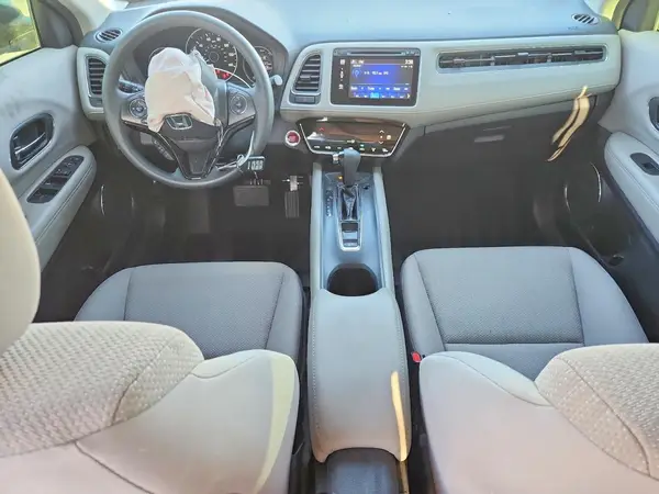 3CZRU5H51HG706629 2017 HONDA HR-V - Image 8