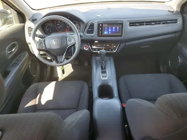 3CZRU5H51HM708463 2017 HONDA HR-V - Image 8