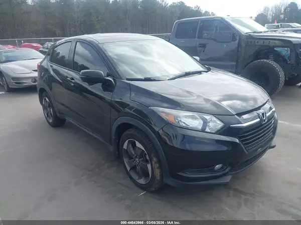 3CZRU5H51JG702151 2018 HONDA HR-V - Image 1