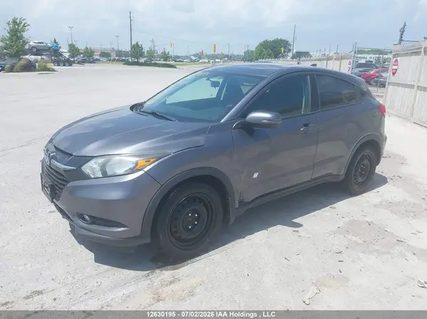 3CZRU5H51JM102425 2018 HONDA HR-V - Image 2
