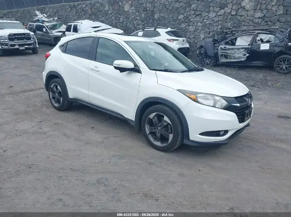 3CZRU5H51JM702166 2018 HONDA HR-V - Image 1