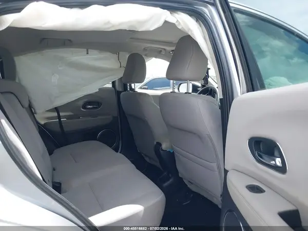3CZRU5H51JM706833 2018 HONDA HR-V - Image 8