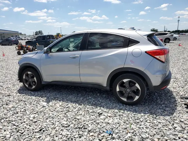 3CZRU5H51JM714141 2018 HONDA HR-V - Image 2