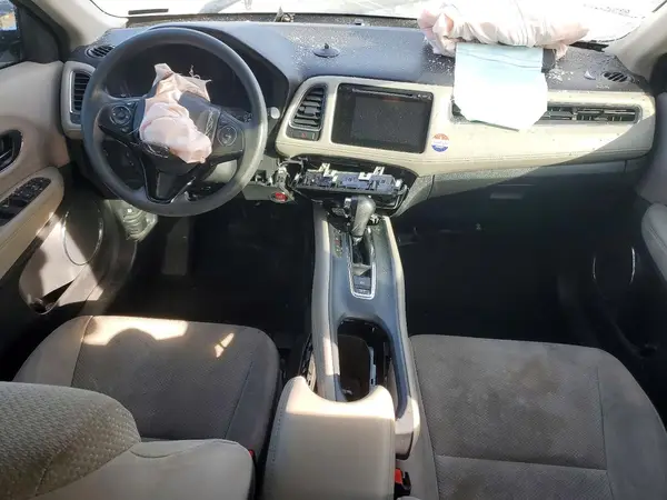 3CZRU5H51JM721512 2018 HONDA HR-V - Image 8
