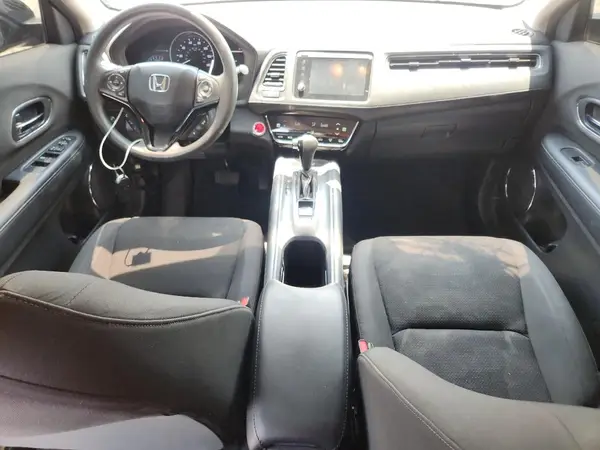 3CZRU5H51KM703867 2019 HONDA HR-V - Image 8
