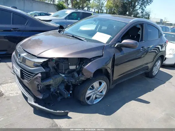 3CZRU5H51KM709393 2019 HONDA HR-V - Image 2
