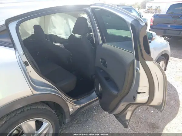 3CZRU5H51KM722015 2019 HONDA HR-V - Image 8