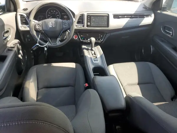 3CZRU5H51LM703823 2020 HONDA HR-V - Image 8