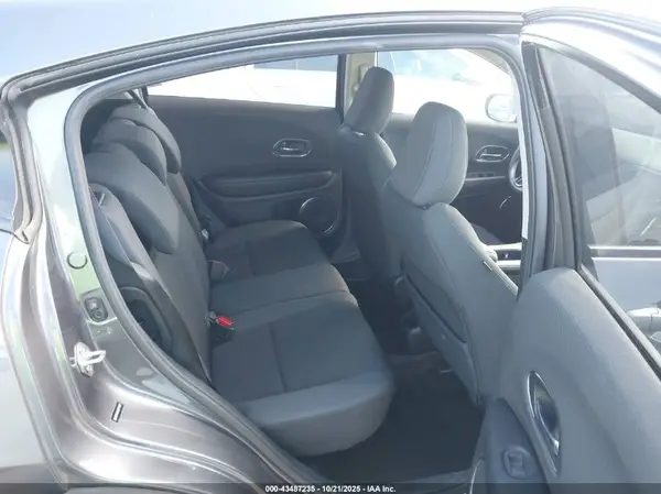 3CZRU5H51LM711677 2020 HONDA HR-V - Image 8