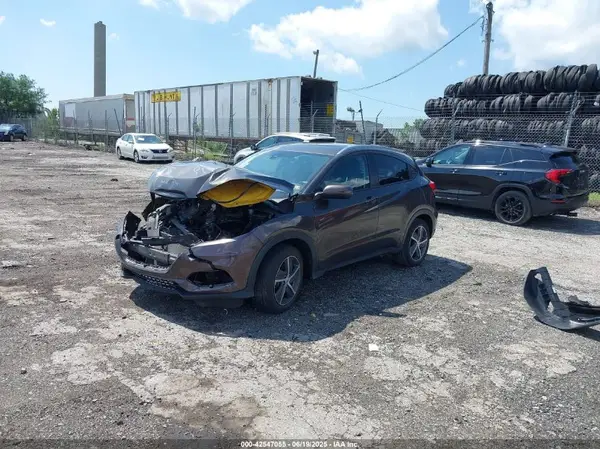 3CZRU5H51MM711843 2021 HONDA HR-V - Image 2
