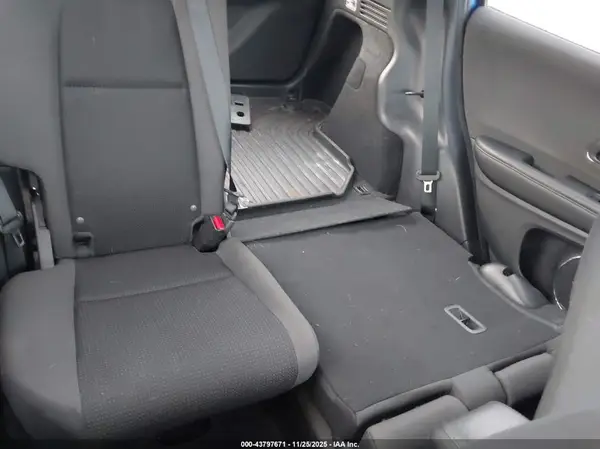 3CZRU5H51MM714533 2021 HONDA HR-V - Image 8