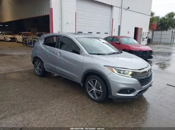 3CZRU5H51NM724321 2022 HONDA HR-V - Image 1