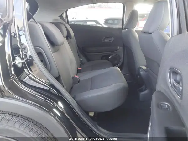 3CZRU5H51NM726943 2022 HONDA HR-V - Image 8