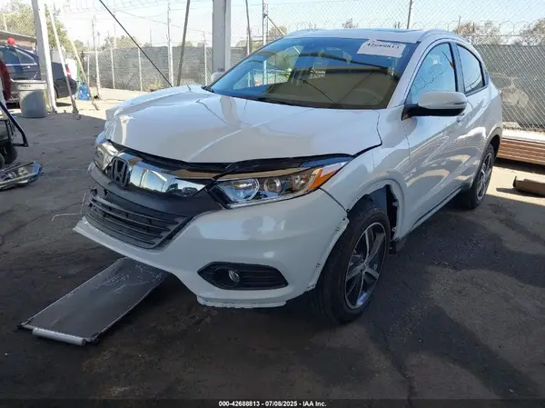 3CZRU5H51NM739028 2022 HONDA HR-V - Image 2