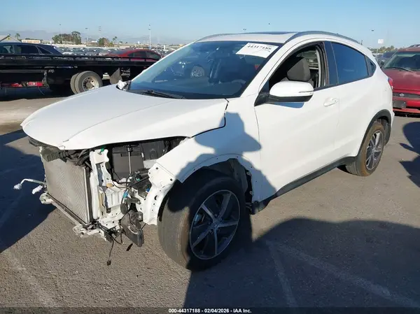 3CZRU5H51NM742415 2022 HONDA HR-V - Image 2