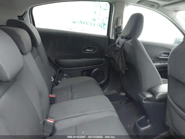 3CZRU5H51NM742690 2022 HONDA HR-V - Image 8