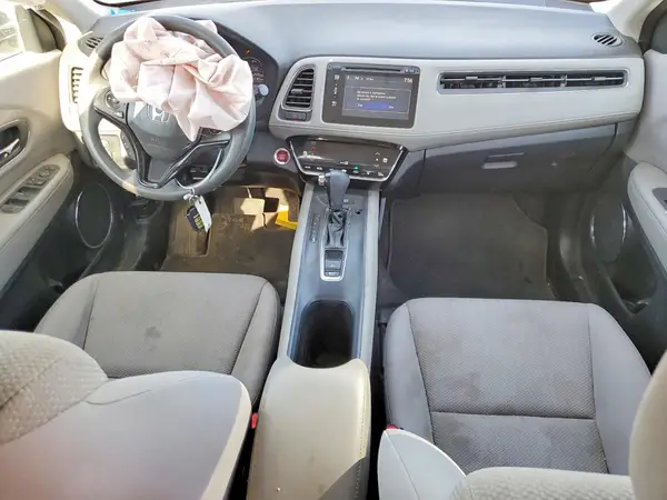 3CZRU5H52GM728882 2016 HONDA HR-V - Image 8