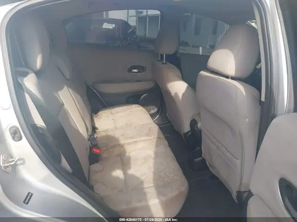 3CZRU5H52GM737436 2016 HONDA HR-V - Image 8