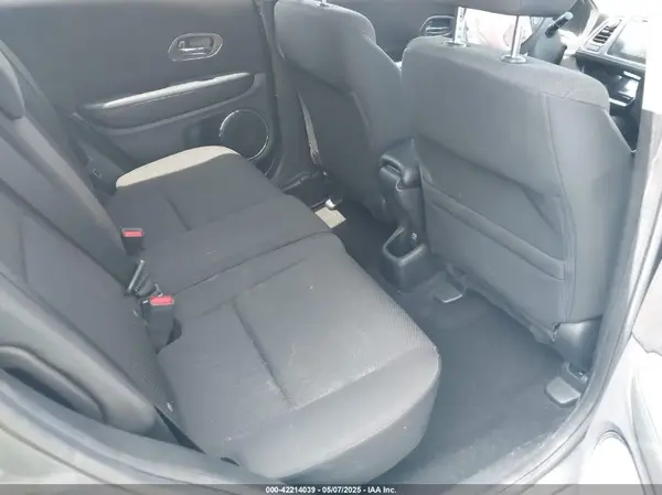 3CZRU5H52GM738408 2016 HONDA HR-V - Image 8