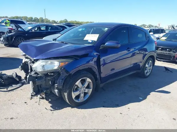 3CZRU5H52GM744998 2016 HONDA HR-V - Image 2