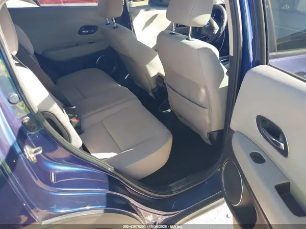 3CZRU5H52GM744998 2016 HONDA HR-V - Image 8