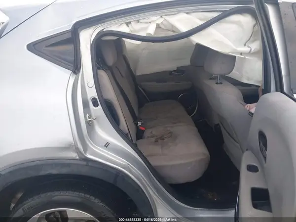 3CZRU5H52GM749490 2016 HONDA HR-V - Image 8