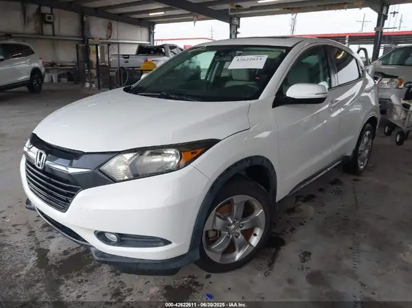 3CZRU5H52GM749571 2016 HONDA HR-V - Image 2