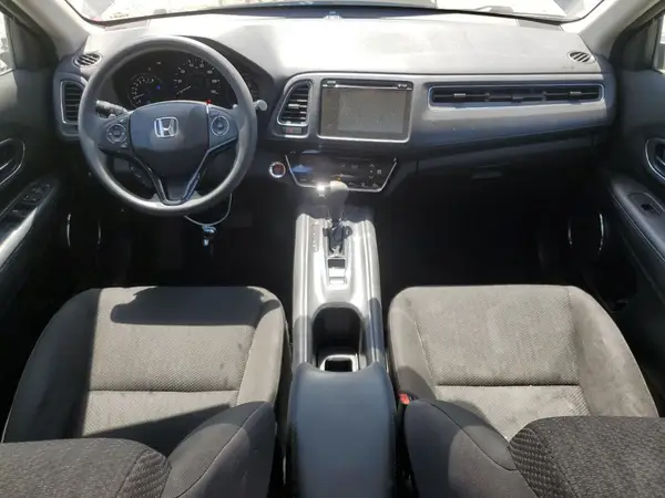 3CZRU5H52HG705974 2017 HONDA HR-V - Image 8