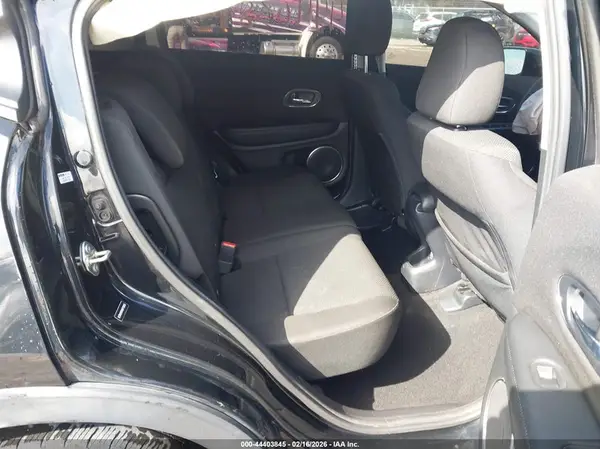 3CZRU5H52HM710853 2017 HONDA HR-V - Image 8