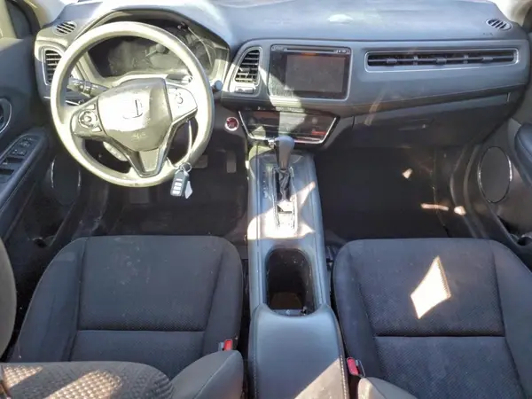 3CZRU5H52HM712649 2017 HONDA HR-V - Image 8