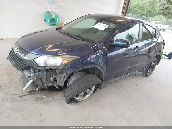 3CZRU5H52HM718340 2017 HONDA HR-V - Image 2