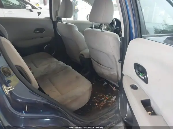 3CZRU5H52HM718340 2017 HONDA HR-V - Image 8