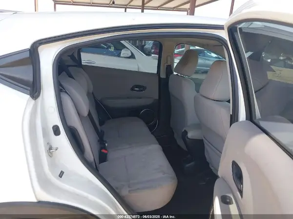 3CZRU5H52HM720315 2017 HONDA HR-V - Image 8