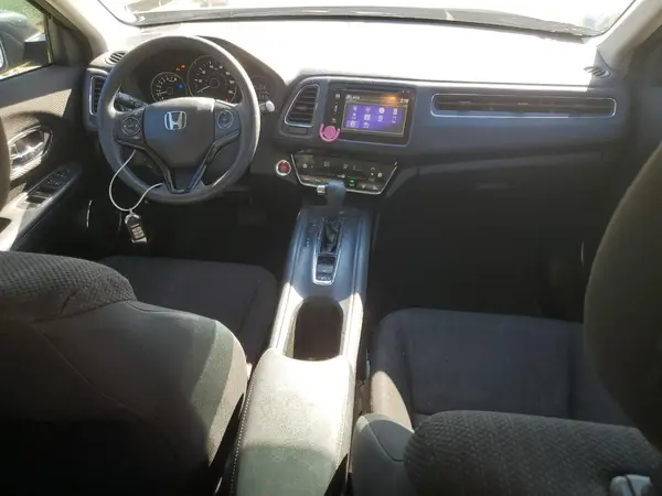 3CZRU5H52HM720881 2017 HONDA HR-V - Image 8