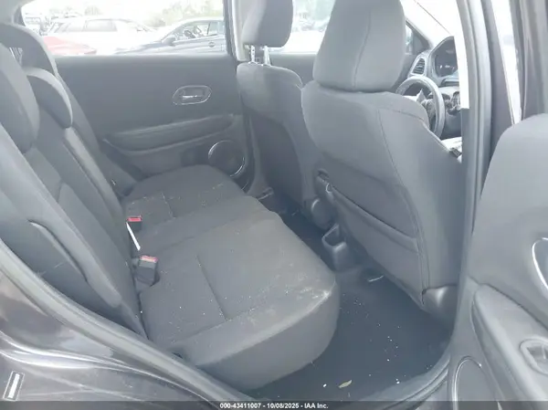 3CZRU5H52HM721917 2017 HONDA HR-V - Image 8
