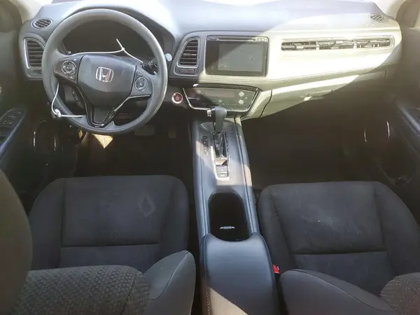 3CZRU5H52JG702322 2018 HONDA HR-V - Image 8