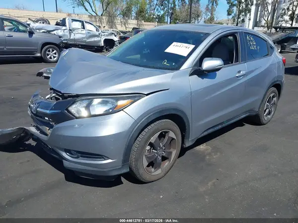 3CZRU5H52JG702630 2018 HONDA HR-V - Image 2
