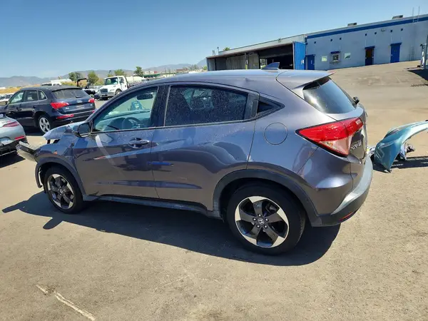 3CZRU5H52JG703843 2018 HONDA HR-V - Image 2
